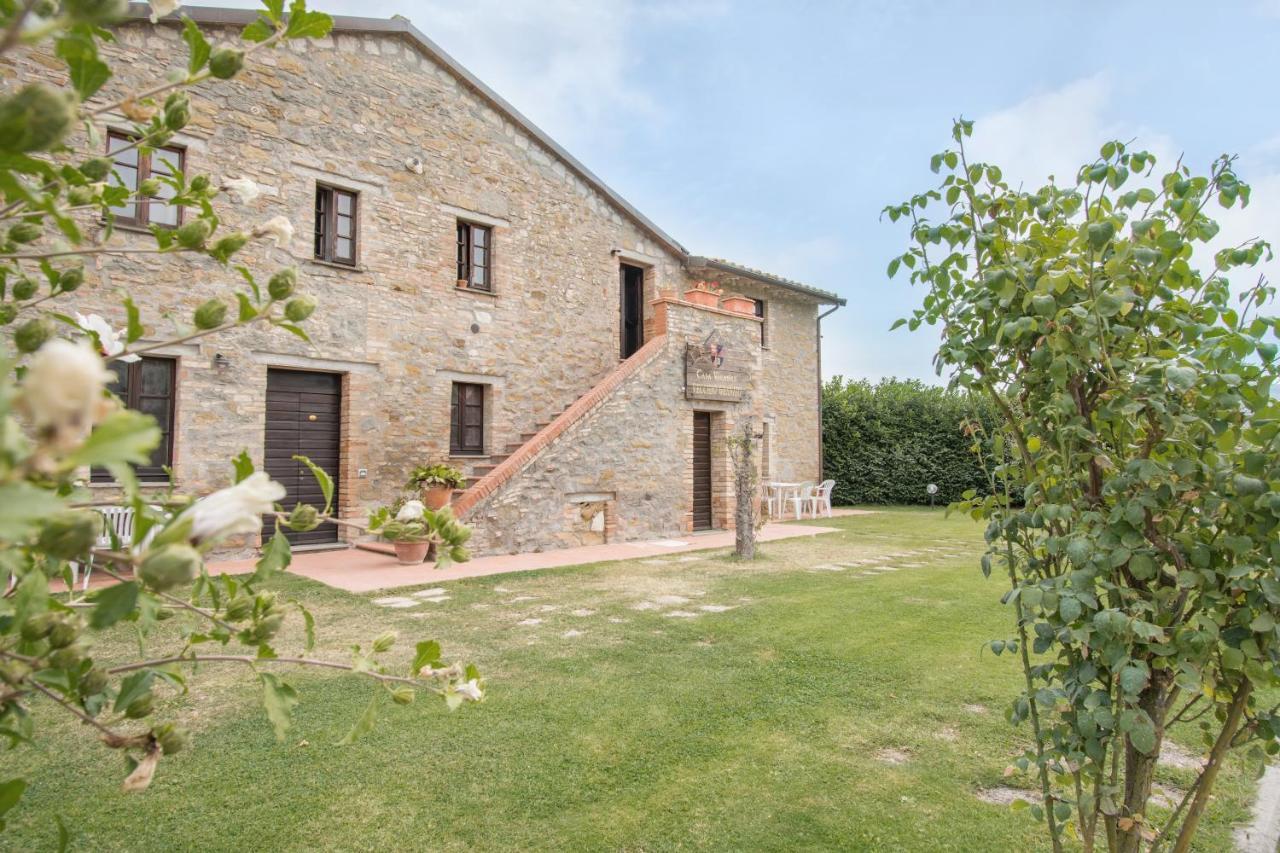 Casa Vacanze Vecchio Granaio Magione Luaran gambar