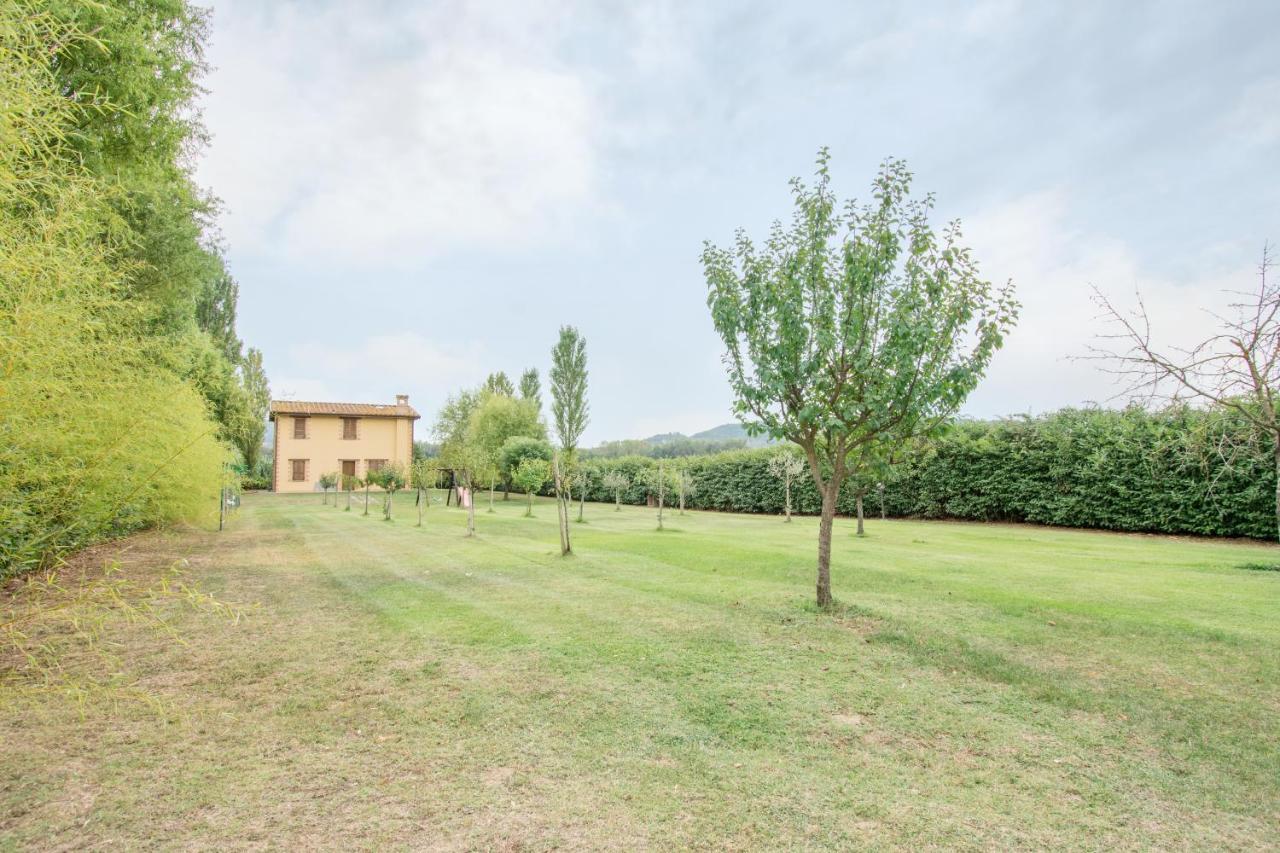 Casa Vacanze Vecchio Granaio Magione Luaran gambar