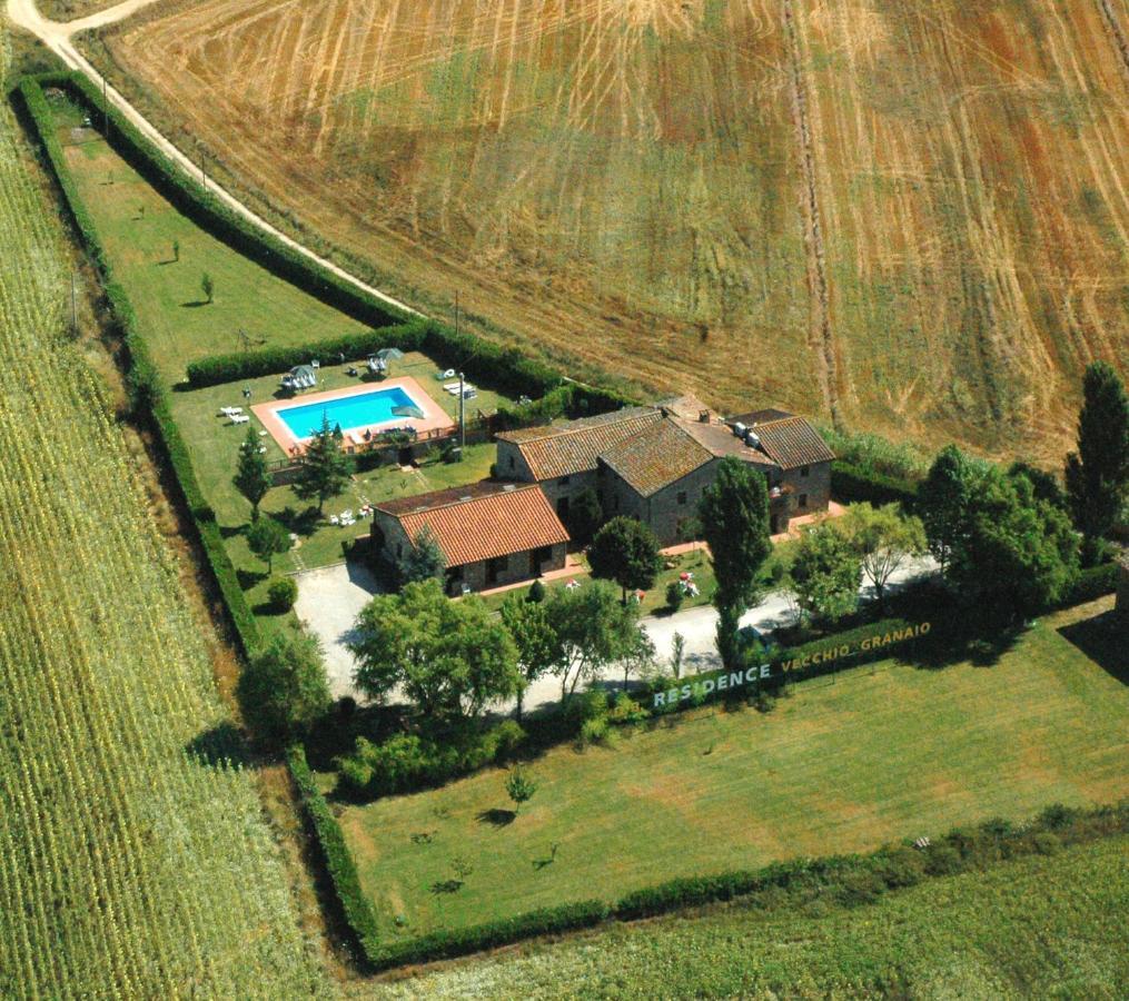 Casa Vacanze Vecchio Granaio Magione Luaran gambar